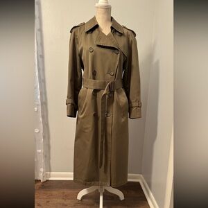 Vintage London Fog trench with liner